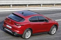 Alfa Romeo Stelvio Super