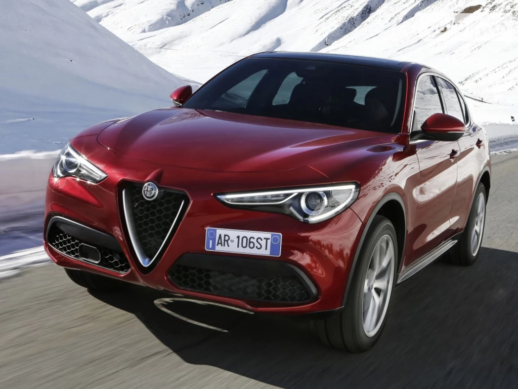 Alfa Romeo Stelvio Super