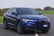 Alfa Romeo Stelvio Super