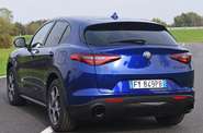 Alfa Romeo Stelvio Super