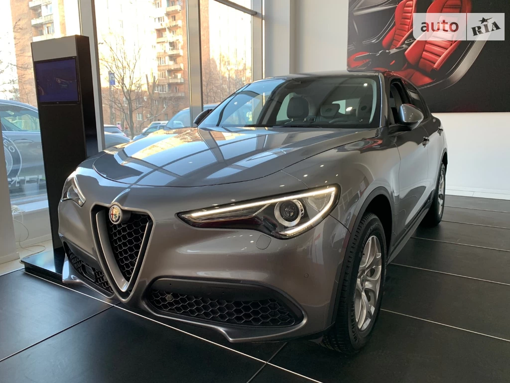 Alfa Romeo Stelvio Super