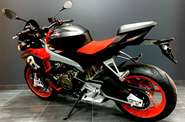 Aprilia Tuono Base