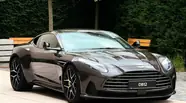 Aston Martin DB12 Base