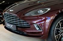 Aston Martin DBX Base