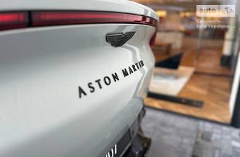 Aston Martin DBX 2022 Base