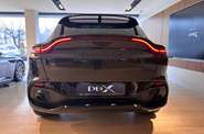 Aston Martin DBX Base