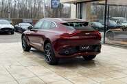 Aston Martin DBX Base