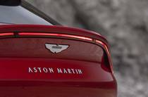 Aston Martin DBX Base