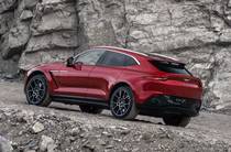 Aston Martin DBX Base