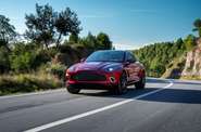 Aston Martin DBX Base