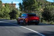 Aston Martin DBX Base