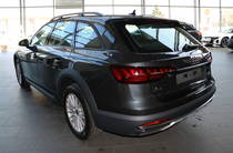 Audi A4 Allroad Basis