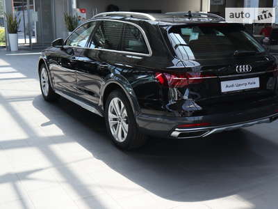 Audi A4 Allroad 2024 Basis