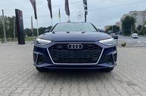 Audi A4 Basis