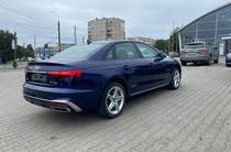 Audi A4 Basis