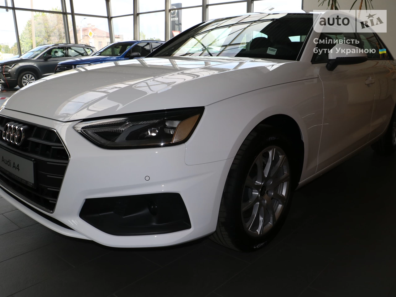 Audi A4 Basis