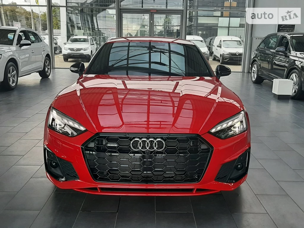 Audi A5 Basis