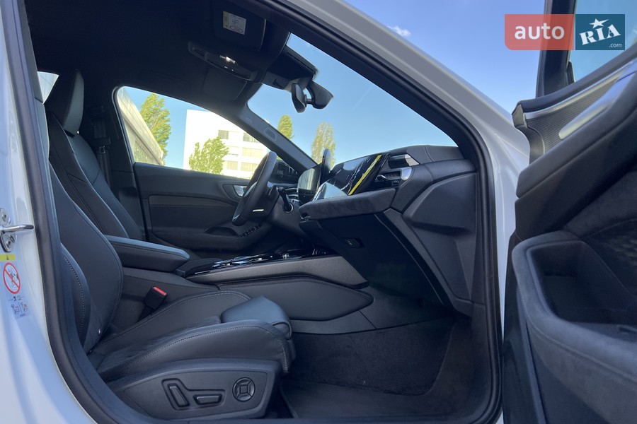 Audi A5 - фото 17