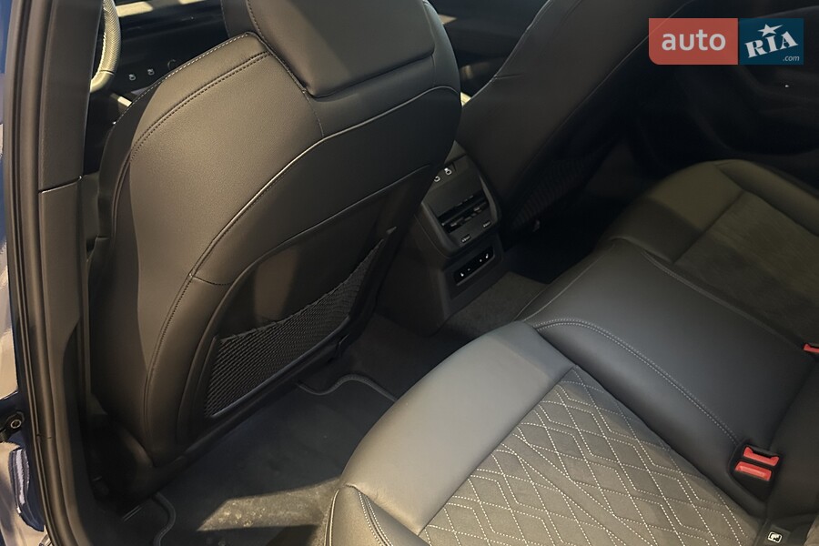 Audi A5 - фото 12