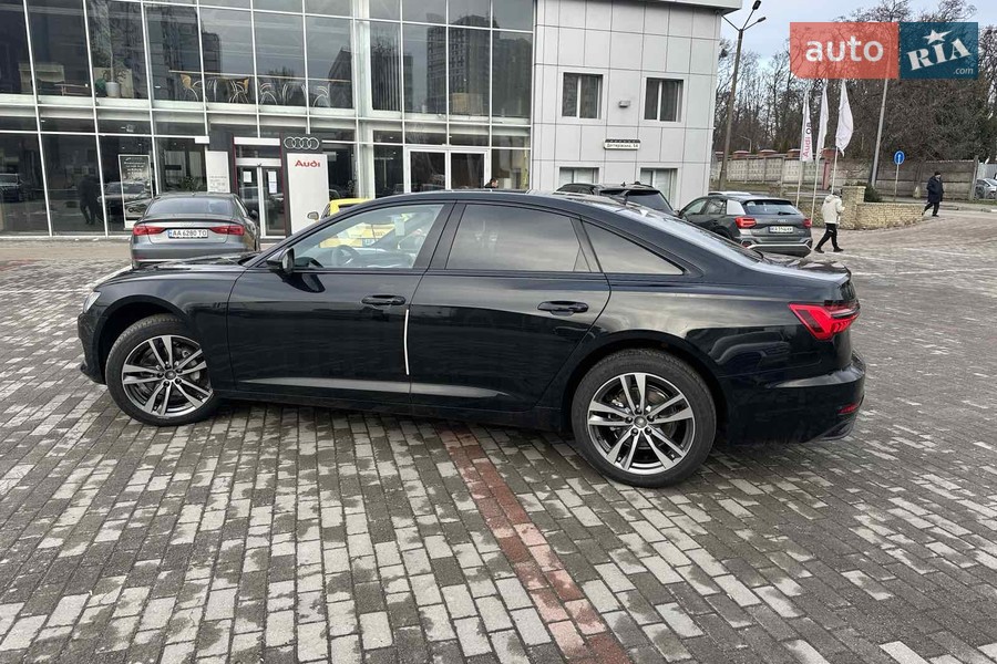 Audi A6 - фото 19