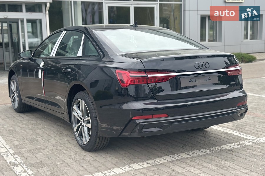 Audi A6 - фото 30