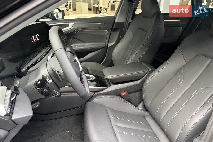 Audi A6 - фото 6