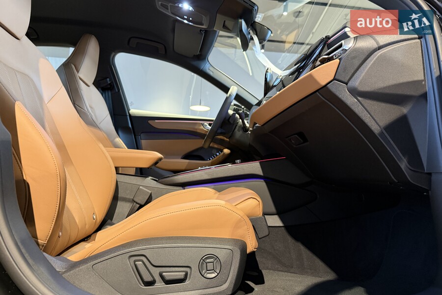 Audi A6 - фото 23