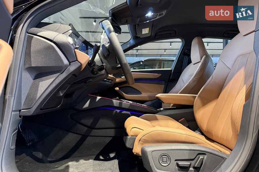 Audi A6 - фото 27