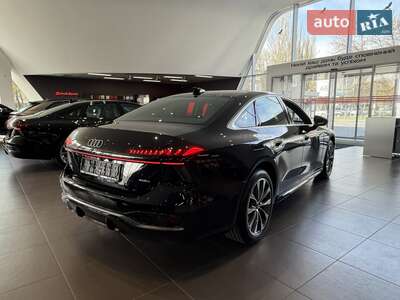 Новый Audi A6 2026 - фото 4