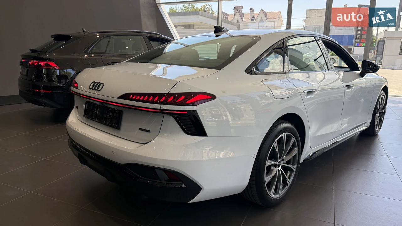 Audi-7