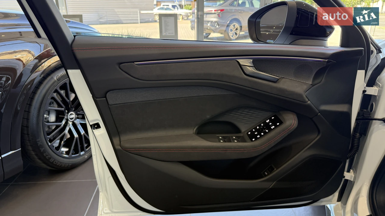 Audi-23