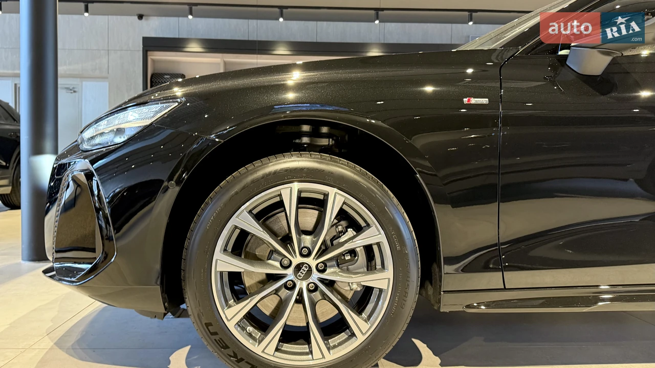 Audi-8