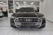 Audi A8 Base