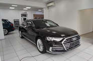 Audi A8 Base