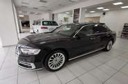 Audi A8 Base