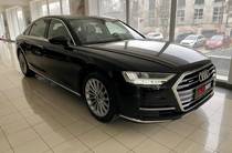 Audi A8 Base