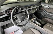 Audi A8 Base