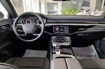 Audi A8 Base