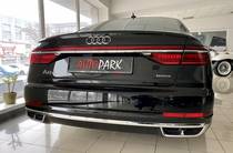 Audi A8 Base