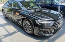 Audi A8 Base