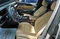 Audi A8 Base