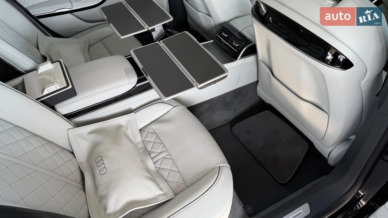 Audi-28