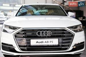 Audi A8 2018 года