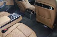 Audi A8 Base