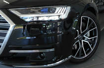 Audi A8 Base