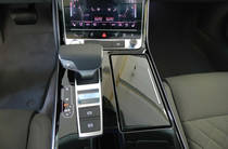 Audi A8 Base