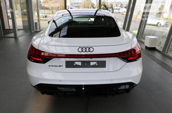 Audi e-tron GT 2023 Base