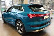 Audi e-tron Advanced