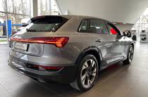 Audi e-tron Advanced