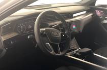 Audi e-tron S-Line